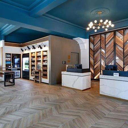 Courtyard By Marriott Cincinnati Downtown Bagian luar foto