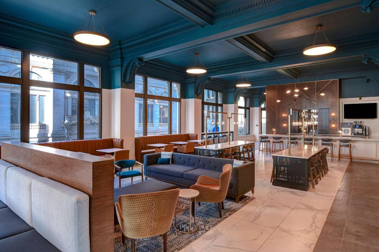 Courtyard By Marriott Cincinnati Downtown Bagian luar foto